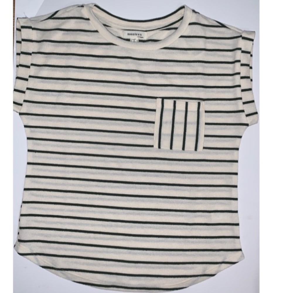 Lined shirt.